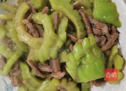 苦瓜炒牛肉的做法图解3