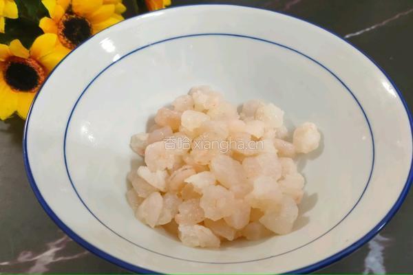 虾仁炒莴笋的做法图解2