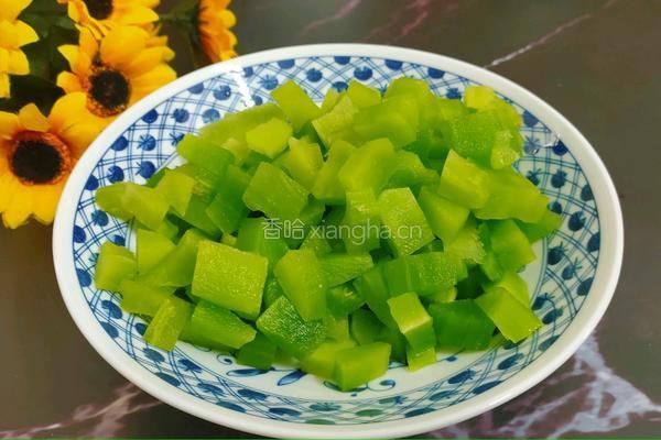 虾仁炒莴笋的做法图解3