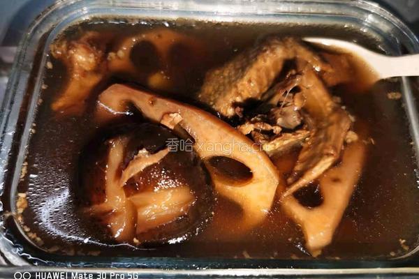 莲藕红豆鸽子汤的做法图解4