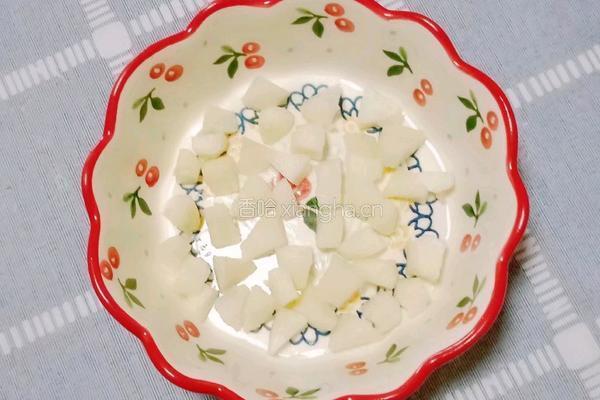 马蹄枸杞银耳羹的做法图解8