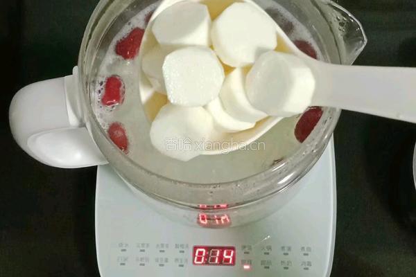 山药银耳甜汤的做法图解6
