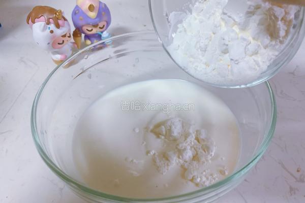 椰蓉牛奶小方的做法图解3