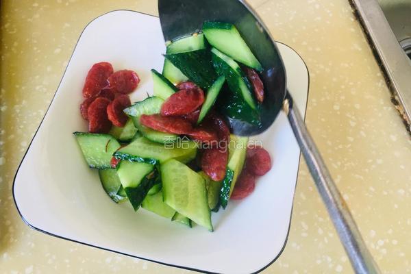 腊肠炒黄瓜的做法图解6