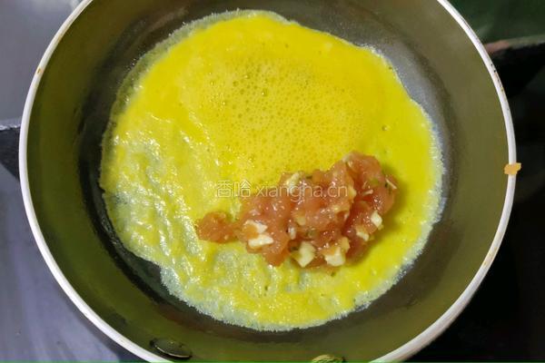 蝴蝶肉蛋饺的做法图解6