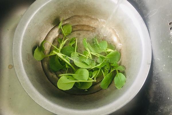 香辣牛肉面的做法图解2