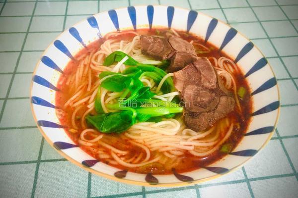香辣牛肉面的做法图解8