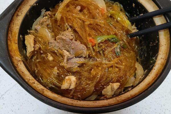 牛肉粉丝煲的做法图解6