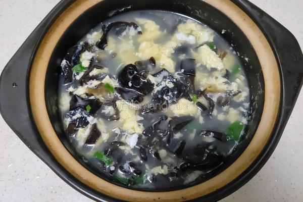 黑木耳鸡蛋汤的做法图解8