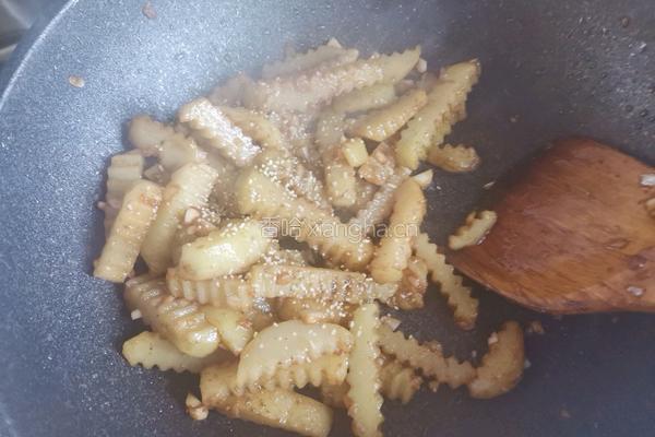 香辣孜然土豆条的做法图解12