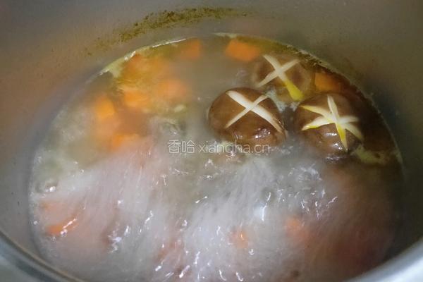 胡萝卜炖排骨的做法图解3