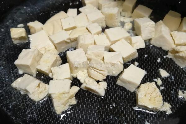 红烧冻豆腐的做法图解1