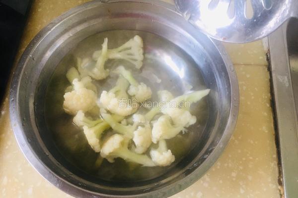炝拌菜花的做法图解4