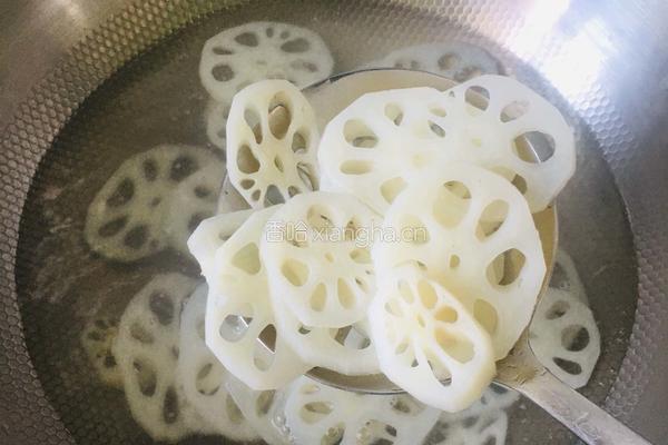 泡椒莲藕的做法图解3
