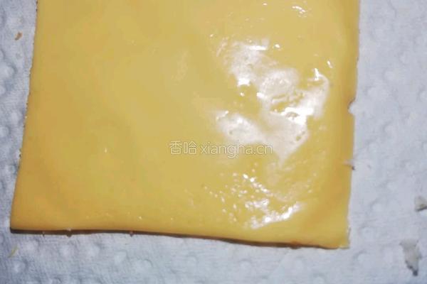 火星花式早餐（芝士培根吐司）的做法图解3