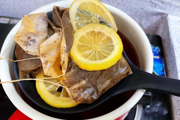 自制柠檬红茶冻撞奶的做法图解6