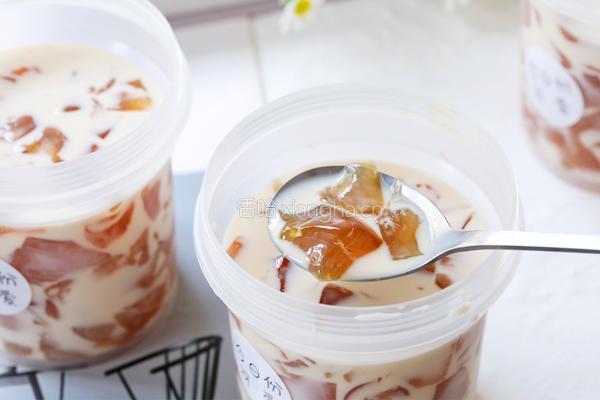 自制柠檬红茶冻撞奶的做法图解14