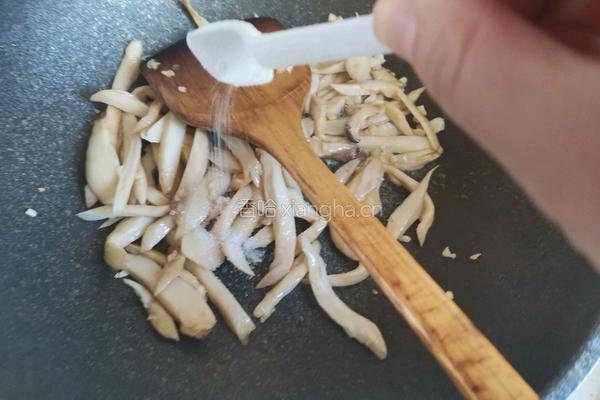 香辣孜然杏鲍菇的做法图解8