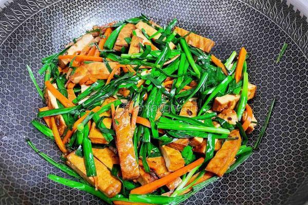 韭菜炒香干的做法图解10