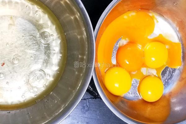 红丝绒水果裸蛋糕的做法图解1