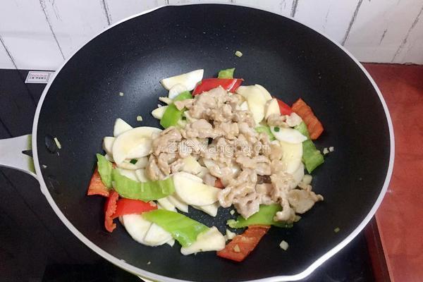杏鲍菇炒肉片的做法图解12