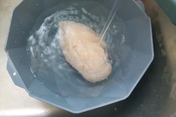 凉拌鸡丝（少油少盐低脂低卡）的做法图解3