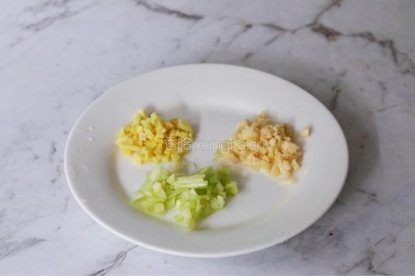 爆炒章鱼的做法图解3