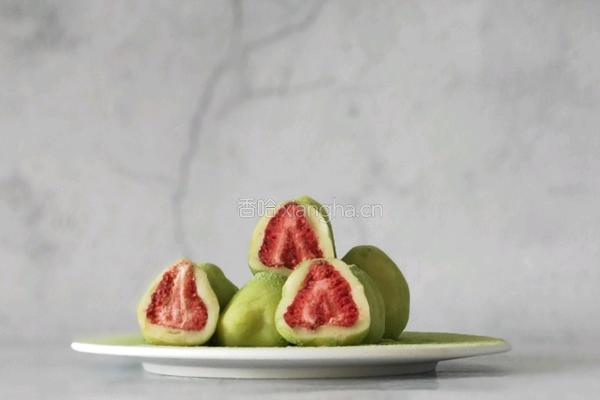 奶香冻干草莓的做法图解11