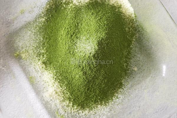 抹茶牛轧糖的做法图解1