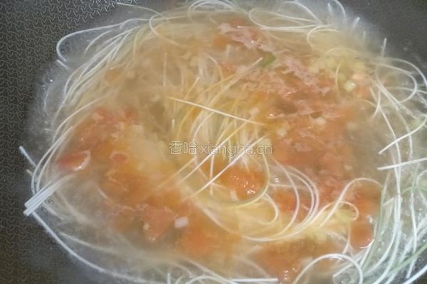 西红柿鸡蛋面的做法图解3