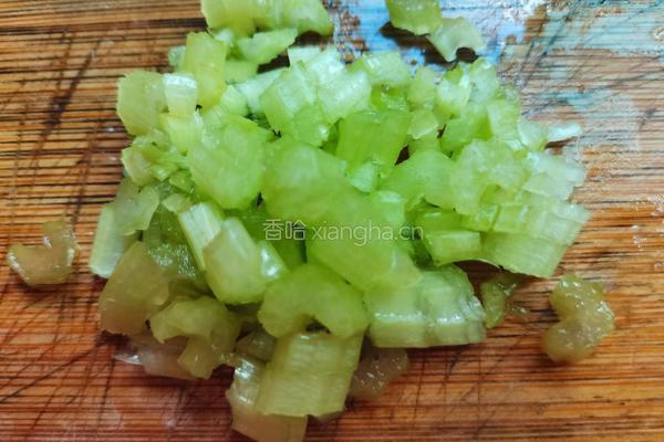 木耳虾皮蛋花汤的做法图解4