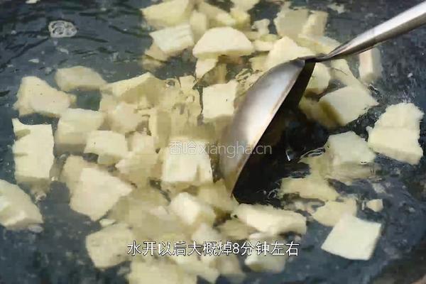 油焖春笋 时令春笋经典做法 脆嫩鲜美又不腻口的做法图解4
