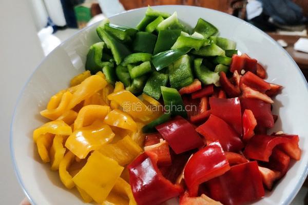 菠萝咕咾肉的做法图解1