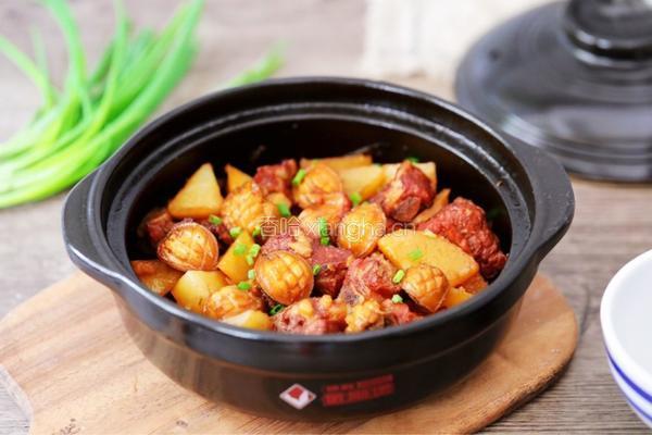 鲍鱼排骨炖土豆的做法图解18