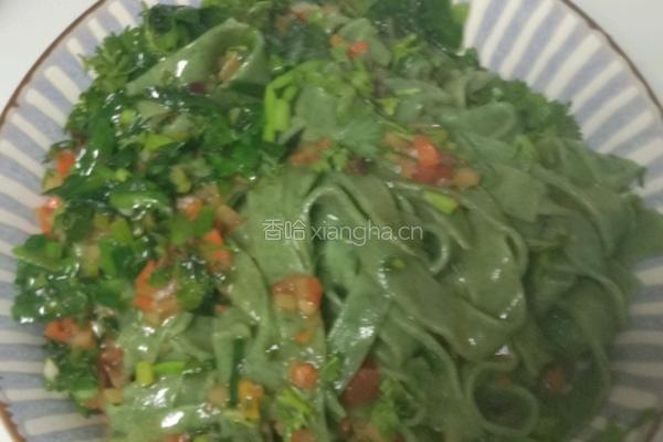 手擀菠菜面的做法图解9