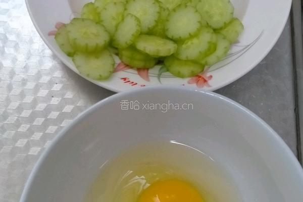 黄瓜汤的做法图解1