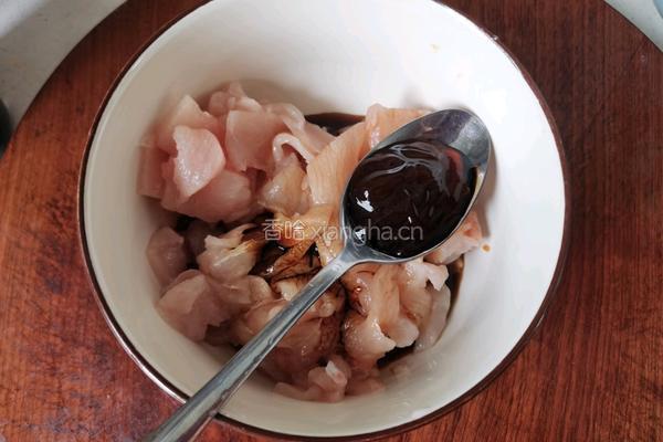小炒鸡胸肉（减肥必备）的做法图解5