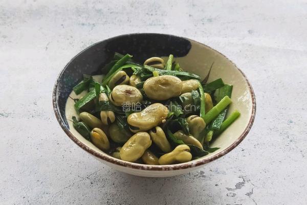 韭菜炒蚕豆的做法图解8