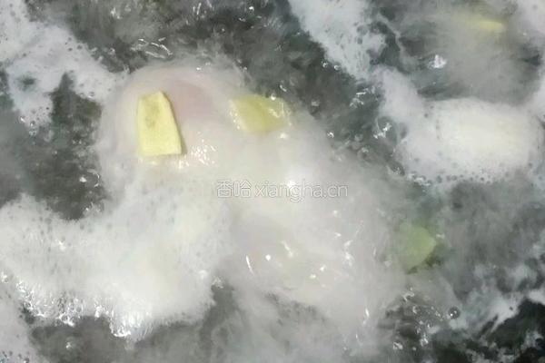 凉拌手撕鸡丝的做法图解3