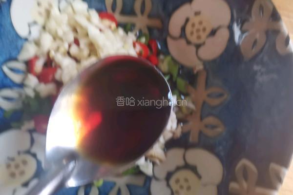 凉拌西葫芦丝的做法图解8