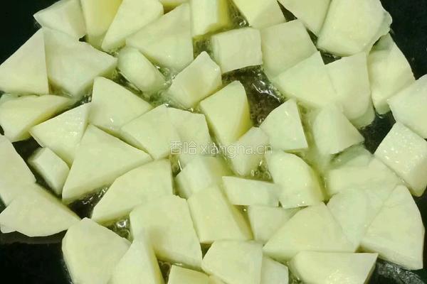 番茄炒土豆的做法图解5