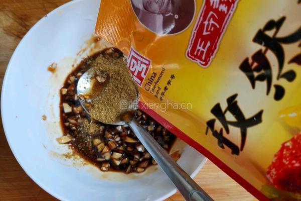 蒜蓉锡纸金针菇的做法图解7