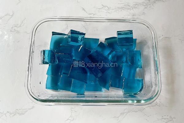 蝶豆花奶冻西米露的做法图解15