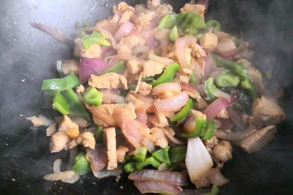 洋葱鸡胸肉的做法图解8