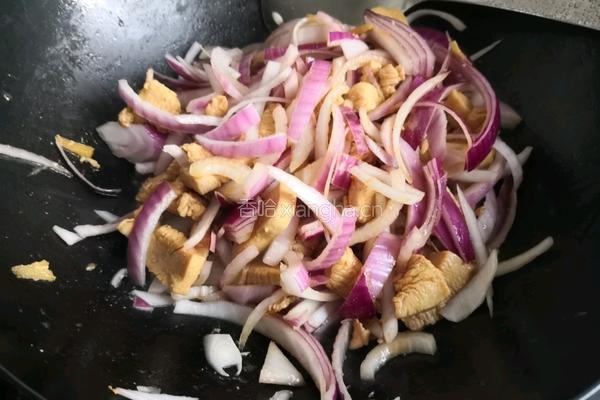 洋葱鸡胸肉的做法图解7