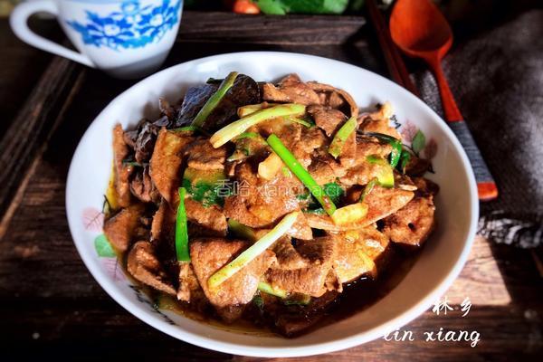 葱爆猪肝的做法图解13