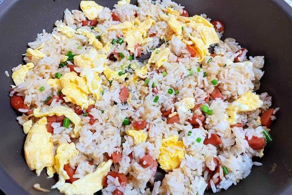 鸡蛋火腿炒饭的做法图解13