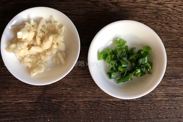 笋尖炒肉鸡蛋的做法图解4