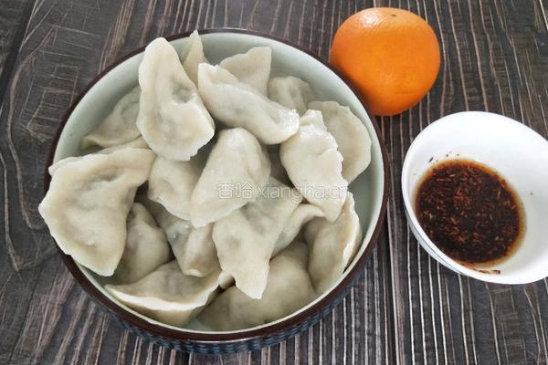 猪肉萝卜馅饺子
