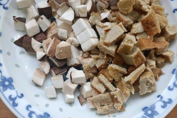 烩麻食的做法图解1